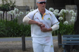 Darren Smith prepares to bowl one of his wide variety of deliveries.
