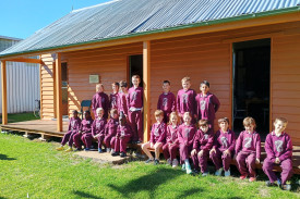 St Joseph’s School students at Gilgandra Museum.