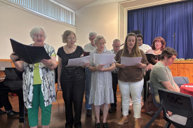 The Coo-ee Choir performed a number of items including ‘We Three Kings’.