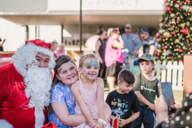 gilgandra-christmas-wonderland-14122023—kirstyfisherphotography-11.jpg