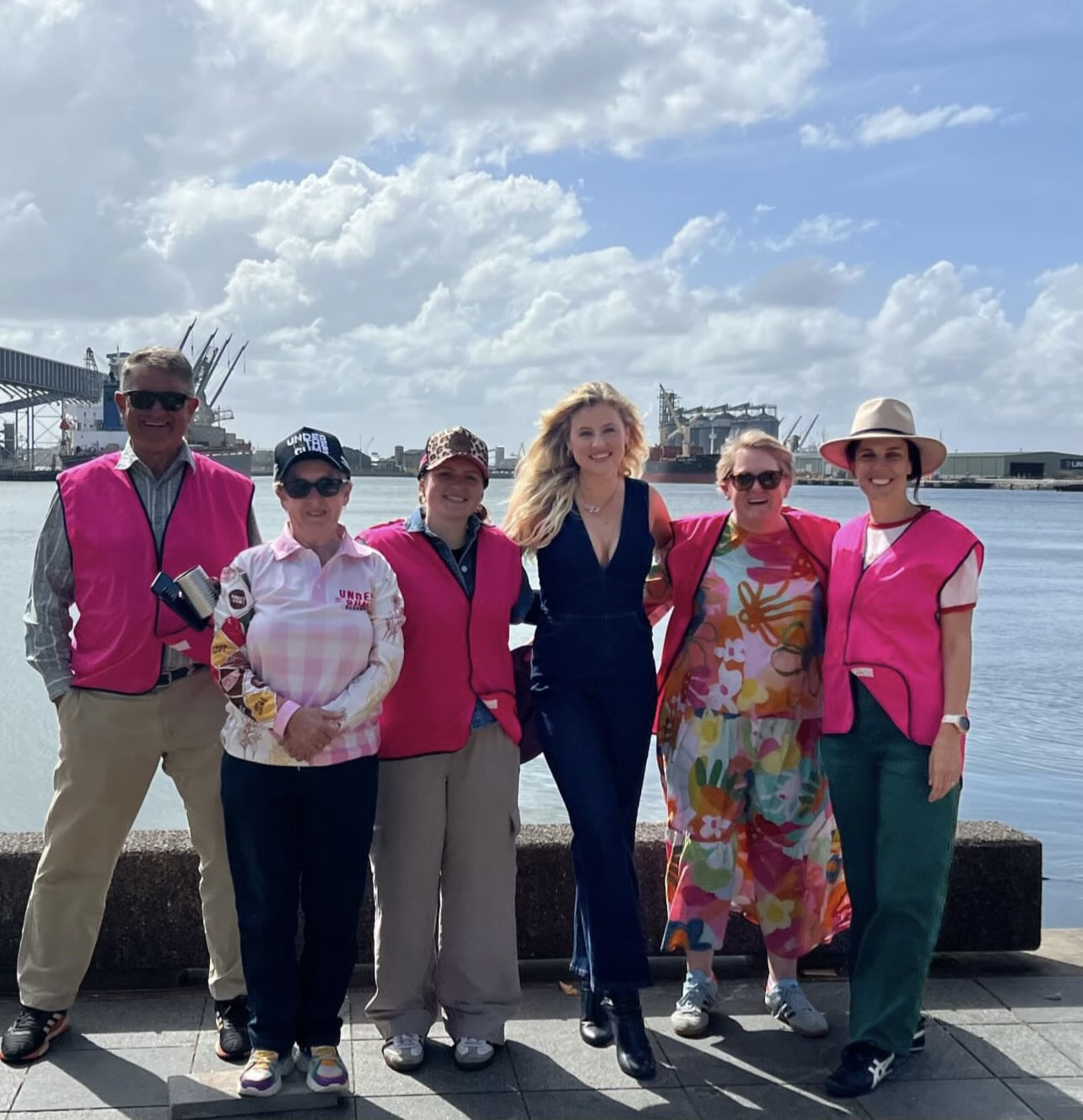 Goin’ to Gil Festival Planning Crew members Nick White, Maxine Elsom, Abby Tate with 2025 Under the Gums performer Abbie Ferris, Lib Walker, and Kathryn Larkin in Newcastle last week.