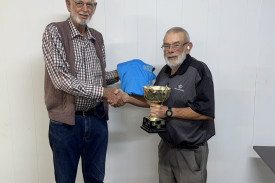 Gil Riley presented the Clubman Cup to club captain Geoff Lummis.