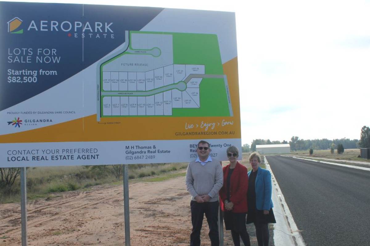 MH Thomas and Gilgandra Real Estate agents Hayden Whiteman, Cheryl Batten, and Alison Thomas are excited about this week’s new land release at Aero Park Estate.