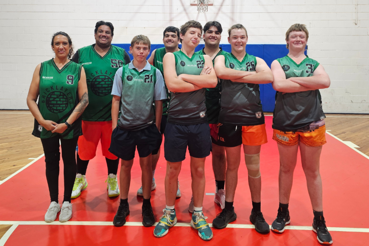 Bricklayers (39) defeated BBBs (37) in the Autumn Season Senior Basketball Grand Final on Monday, June 16. Photos supplied.