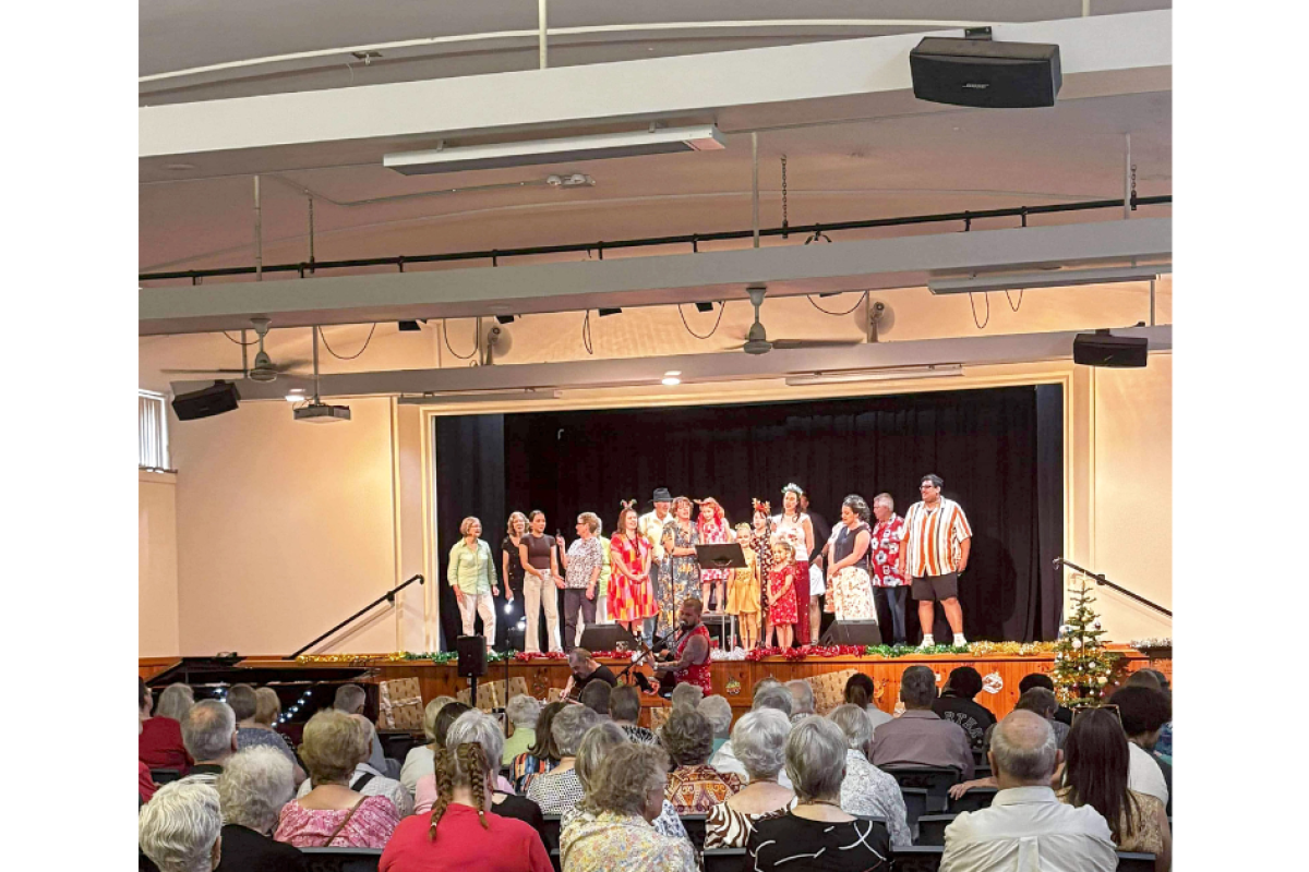 Gilgandra Alive presented the ‘Cruisin’ into Christmas Concert’ at the shire hall on Sunday evening. Photo contributed.