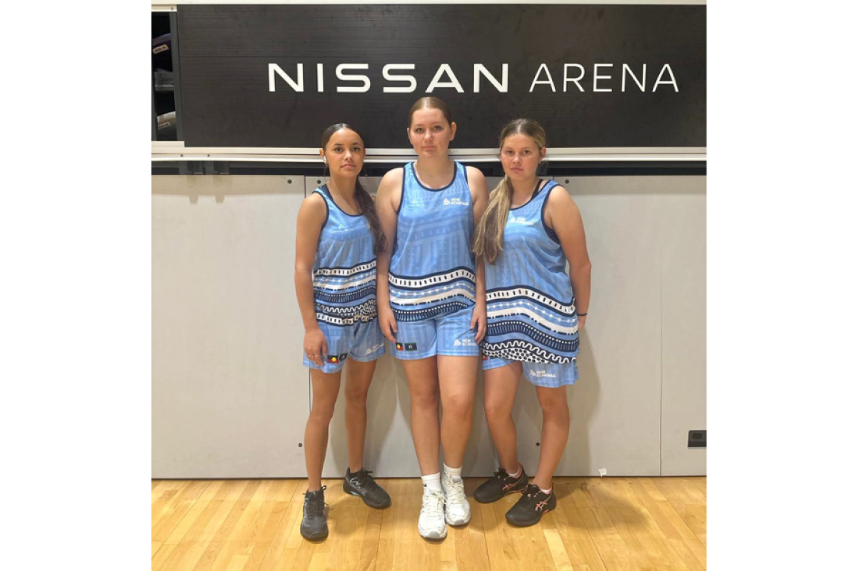 Aylah Barnes, Ali Townsend and Kahlea McEwen represented the NSW Echidnas at the Budgies National Indigenous Netball Carnival at Brisbane recently. Photo supplied.