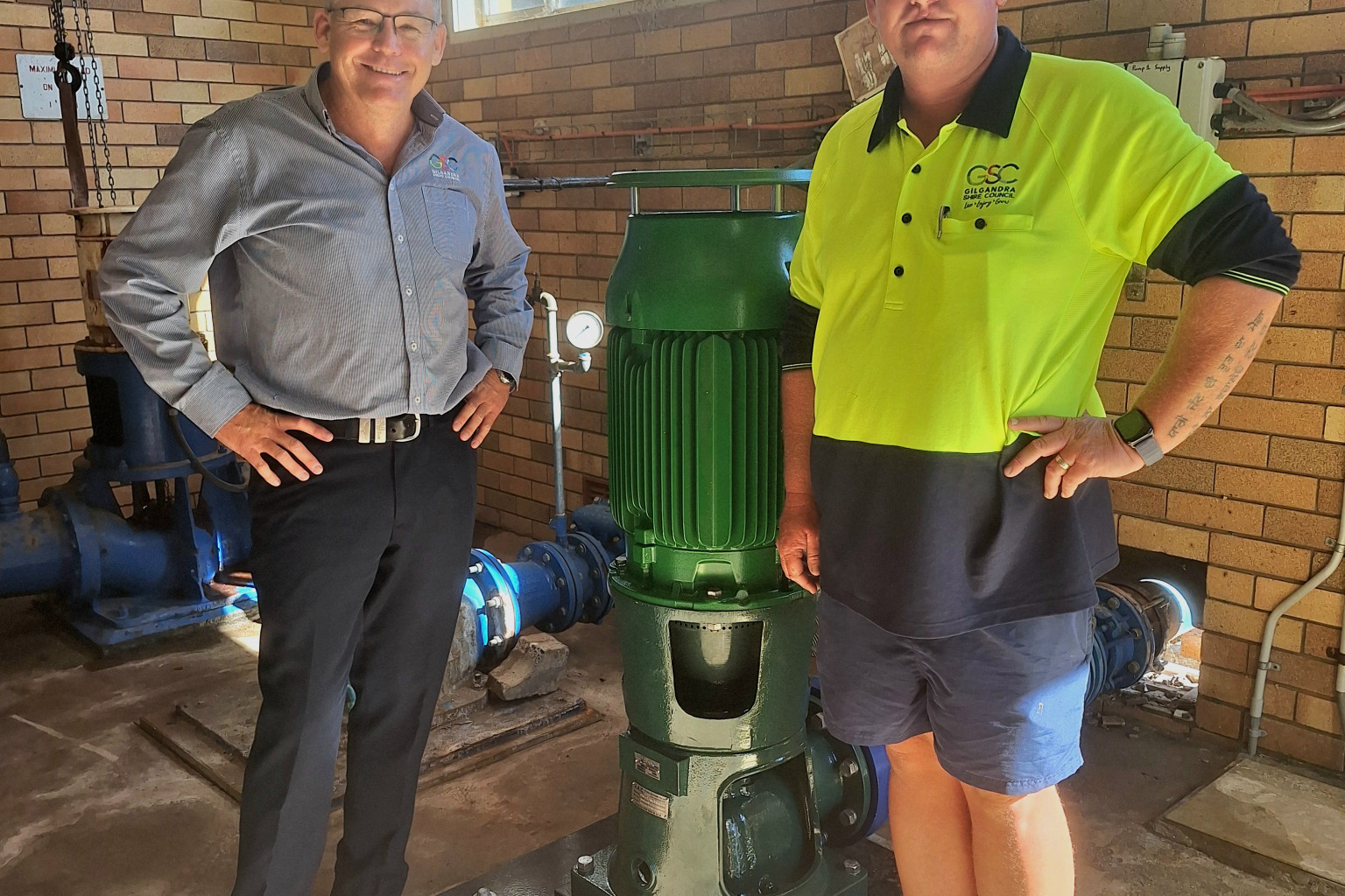 A new pump has been installed at the water treatment plant after one of the main pumps, which supplies treated water to the reservoirs, failed four weeks ago. Pictured are council’s general manager David Neeves and water and sewer operator Brian Dixon. Photo courtesy of Gilgandra Shire Council.