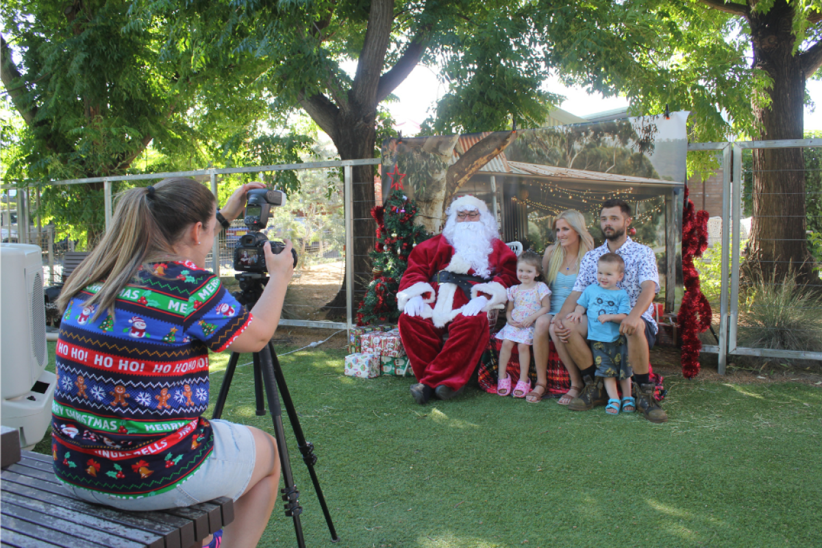 Families got to enjoy a meeting and photo with Santa Clause, taken by Hayley Altmann. Photos by The Gilgandra Weekly: Nicholas Croker.