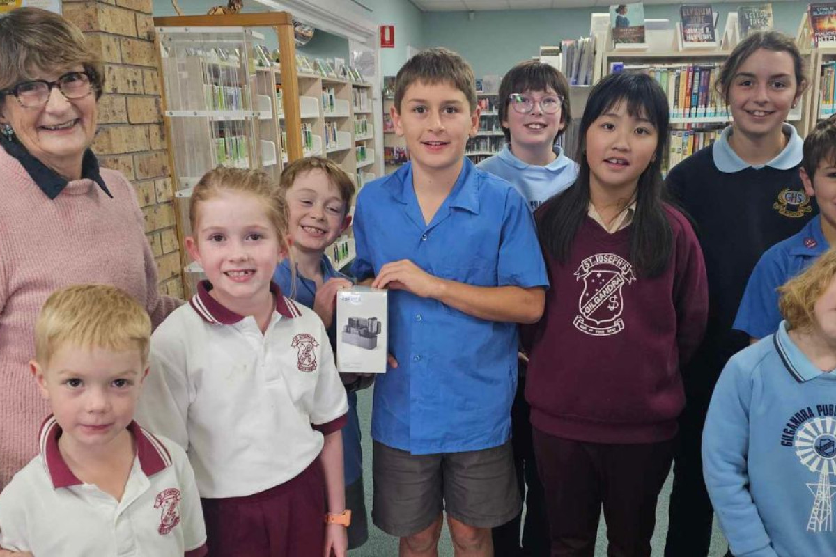 The Tech Club is honoured to have received a microphone set from the Gilgandra Film Festival.