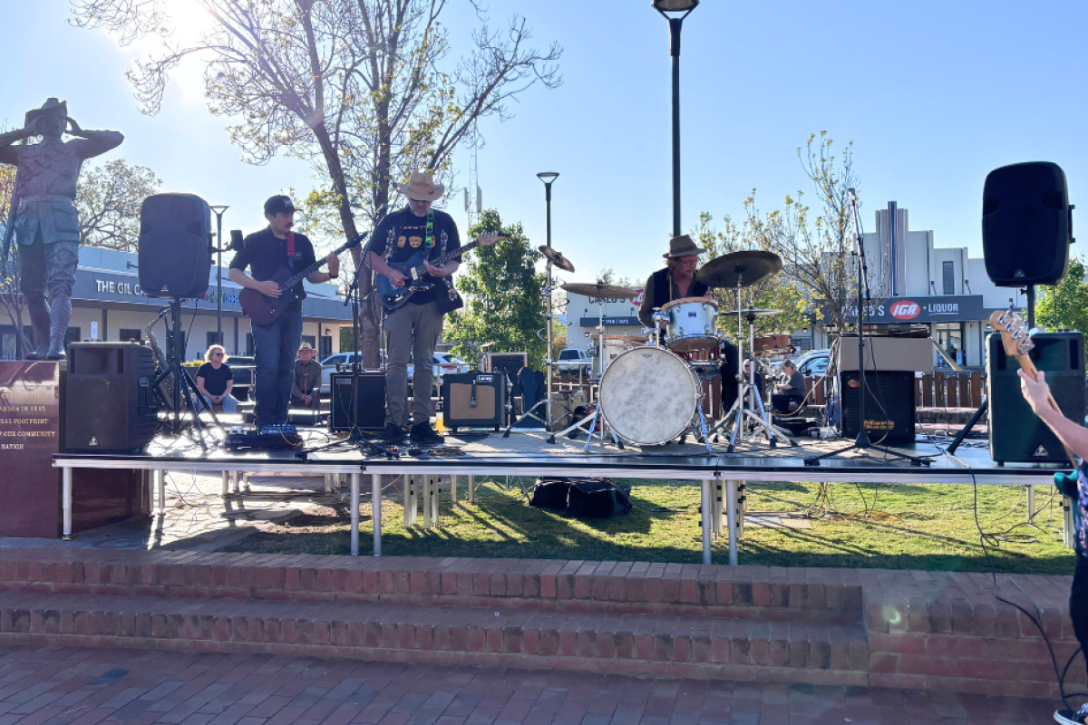 Local band, BADJ. Photos by The Gilgandra Weekly: Lucie Peart.