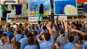 BEST OF 2024: Christmas art presentation to visit schools and carols