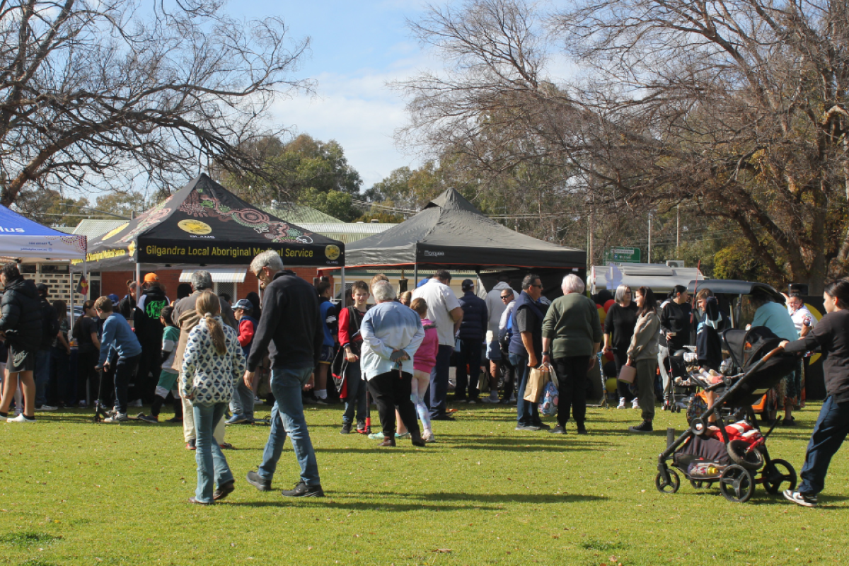 The weather pleasantly cleared just in time for the Hunter Park community lunch, attended by many local residents who came out to enjoy the sun.