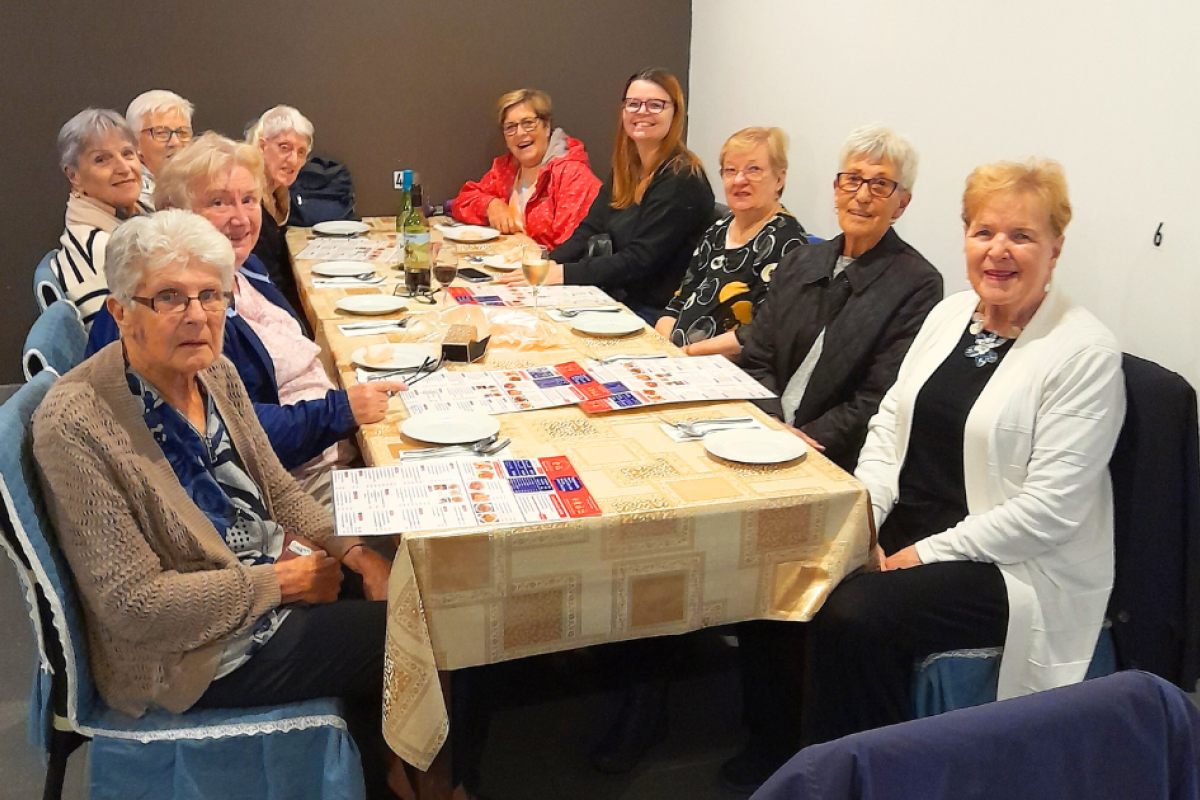 CWA Macquarie Group members enjoyed a relaxing dinner after the last day of the state conference. Photos supplied.