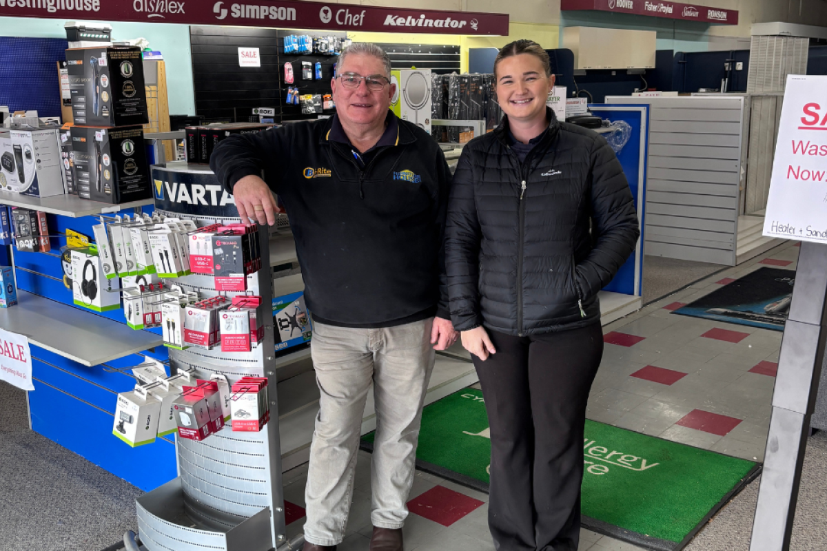 Local business Bi-Rite/Furniture House is shutting shop after 20 years. Pictured are proprietor Gerard Freeth with staff member Alana Clarke. Photo by The Gilgandra Weekly: Lucie Peart.