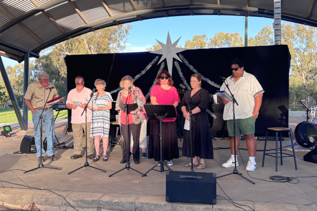 The Coo-ee Choir sang a song by Audrey Gaff and Janet Cheal titled ‘My Soul Now Praise Your God in Song’. Photos by The Gilgandra Weekly: Lucie Wightman.