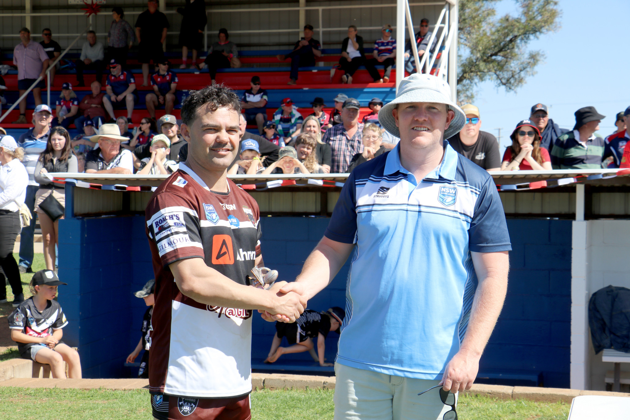 Player of the Castlereagh League reserve grade grand final was awarded to Gilgandra’s Curtis Carr, pictured with Jack Ramage from NSW Rugby League.