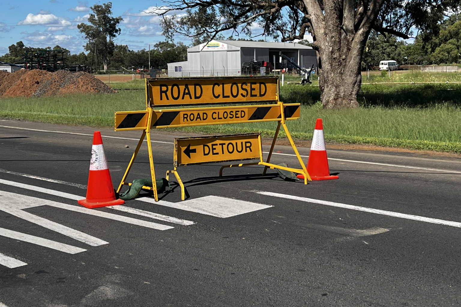 Take care on country roads this Christmas - feature photo